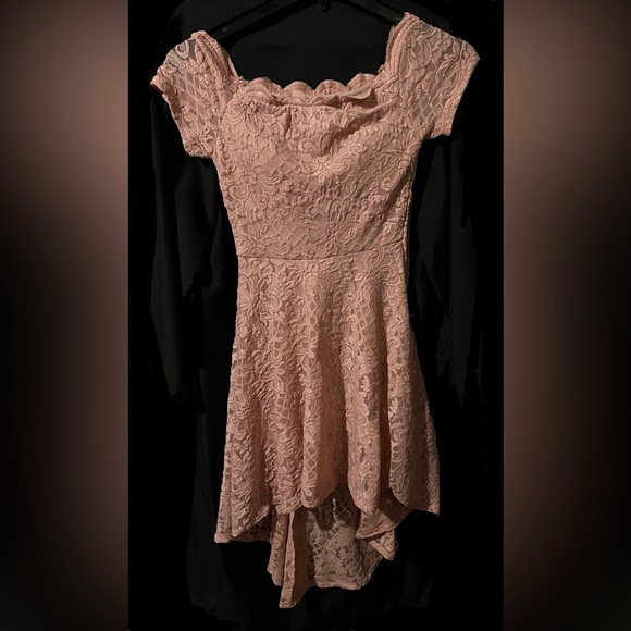 Pink juniors size 3 high low lace dress by City Studio - Picture 4 of 7